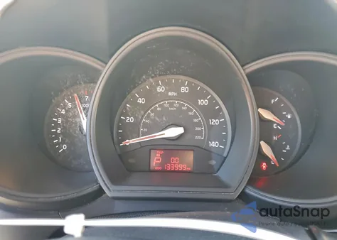 2017 Kia Rio Ex z USA, uszkodzony, nr VIN KNADN4A37H6059040